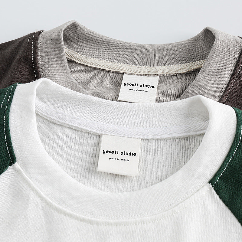 アルファベット配色切り替えTシャツ